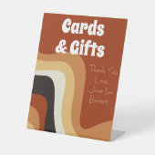 レトロ70s Groovy Bohoウェディングカードとギフト 台座サイン (正面)