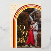 レトロ70s Rainbow Groovy Arch Photo Save The Date 箔招待状 (正面)