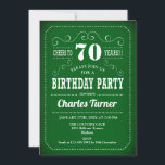 レトロ70thバースデーパーティー – グリーンホワイト 招待状<br><div class="desc">70歳の誕生日パーティーの招男性へ待または女性。レトロエレガント招待状スクリプトフォントで緑のタイポグラフィカード。応援70年！任意のカスタマイズ年齢にすることができる。マイルストーンの大人の毎日お祝いに最適。</div>