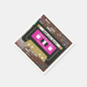 レトロ80のピンクと金ゴールドカセットテープ スタンダードカクテルナプキン (角)