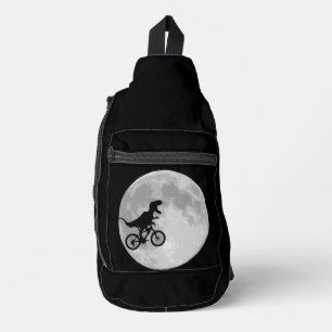 レトロ80年代の恐竜の自転車と月 スリングバッグ