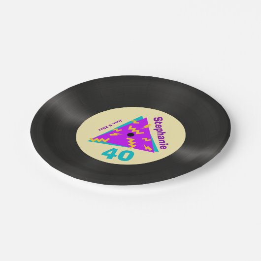 レトロ80年代をテーマにした40歳の誕生日パーティーフェイク記録 ペーパープレート (アングル)