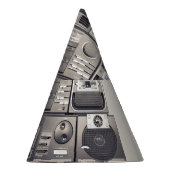 レトロ80sカセットレコーダーのパターン。 パーティーハット (右)