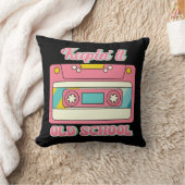 レトロ80sミックステープオールドスクールテックNostalgiaピンク クッション (ブランケット)
