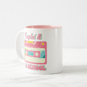 レトロ80sミックステープカセットヴィンテージノスタルジア ツートーンマグカップ (正面左)