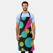 レトロ80sメンフィス幾何デザイン エプロン (着用した状態)