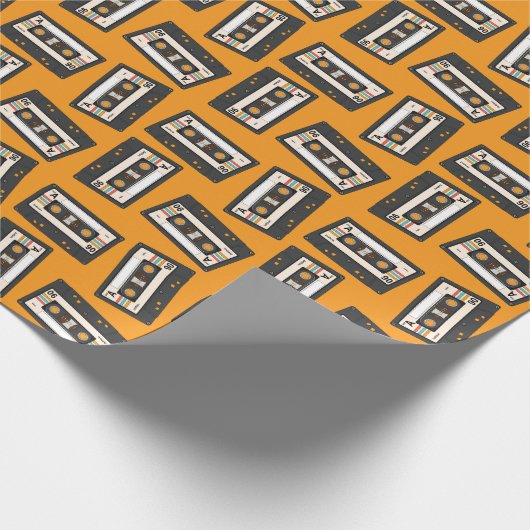 レトロ80's 90'sカセットテープ音楽誕生日パーティー ラッピングペーパー (角)