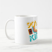 レトロ90'S KID – カセット愛好家 コーヒーマグカップ (左)