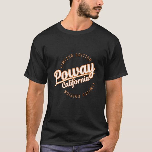 レトロ アスレチック ポウェイ カリフォルニア州 衣類 Tシャツ (正面)