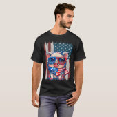 レトロ アメリカ国旗 豚 パパ ママ 7月4日 Tシャツ (正面フル)