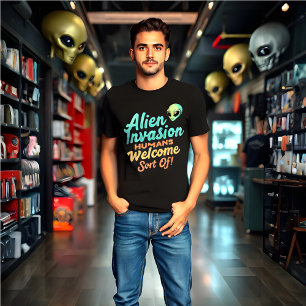 レトロ"エイリアンの侵略 – 人間の歓迎… Tシャツ