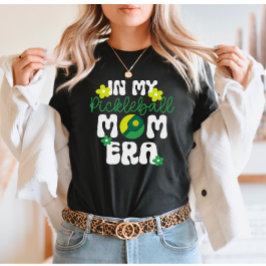 レトロ グルービー ピックルボールママ時代 Tシャツ