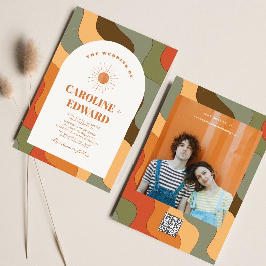 レトロ グルーヴィー カラフル ウェーブ ボーホー ウェディング QR コード 招待状