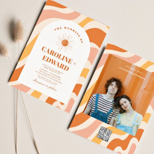 レトロ グルーヴィー カラフル ウェーブ ボーホー ウェディング QR コード 招待状