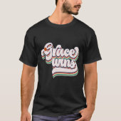 レトロ グレース ウィンズ タイポグラフィー Tシャツ (正面)
