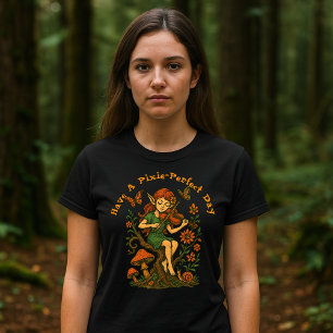 レトロ サイケデリック アートの不気味な木の上のピクシーエルフ Tシャツ