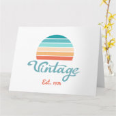 レトロ サンセット+ディストレスド ヴィンテージ スクリプト [誕生日] カード (黄色い花)