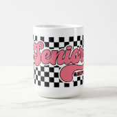 レトロ セニア クラス オブ 2025 コーヒーマグカップ (中央)