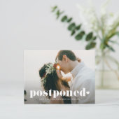 レトロ タイポグラフィー フォト ウェディング 延期 案内ポストカード (スタンド正面)