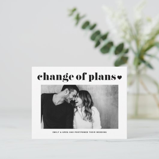 レトロ タイポグラフィー 結婚式延期 フォト ウェディング 案内ポストカード (スタンド正面)