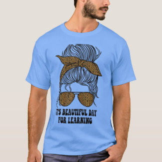 レトロ・ティーシュ学にとっておもしろい美しい日 Tシャツ