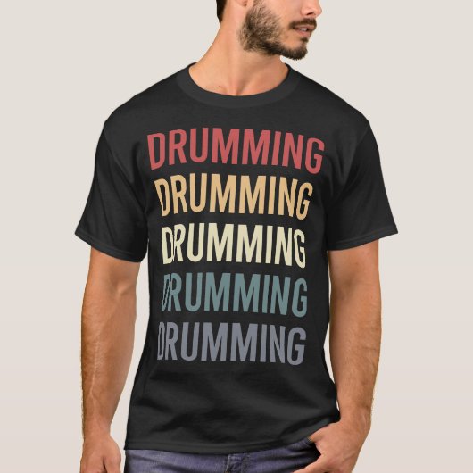 レトロ テキスト ドラム演奏 ドラマー 太鼓 ドラム Tシャツ (正面)