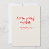 レトロ ハンドドロー レッド クイッキー ケーキ モダン ウェディング 招待状 (裏面)