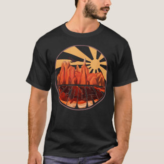 レトロ ビンテージ セドナ アリゾナ ハイキング 日没 Tシャツ