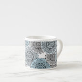 レトロ、レトロな柄、青と灰色エレガント、 エスプレッソカップ (正面右)