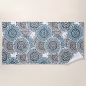 レトロ、レトロな柄、青と灰色エレガント、 ビーチタオル (正面)