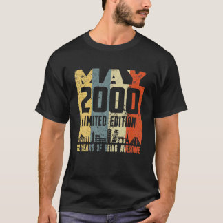 レトロ 2000年5月 楽しい 22歳の誕生日 Tシャツ