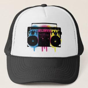 レトロCMYK Boomboxの落書きのスプレー式塗料のデザイン キャップ