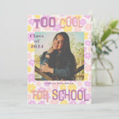 レトロGroovyピンクイエローパープルフローラ卒業 案内状 (スタンド正面)