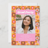 レトロGroovyフローラピンク卒業パーティーの写真 招待状 (正面)