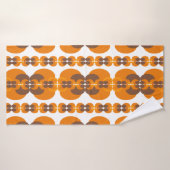 レトロGroovy 60の70のバブルのパターン バスタオル (バスタオル)