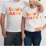 レトロgroovy dadaファースト誕生日マッチング tシャツ<br><div class="desc">Groovy dada誕生日シャツ、レトロ1st誕生日ティー、ママパパマッチングファミリーTシャツ1st誕生日コーディネートのパパと私。</div>