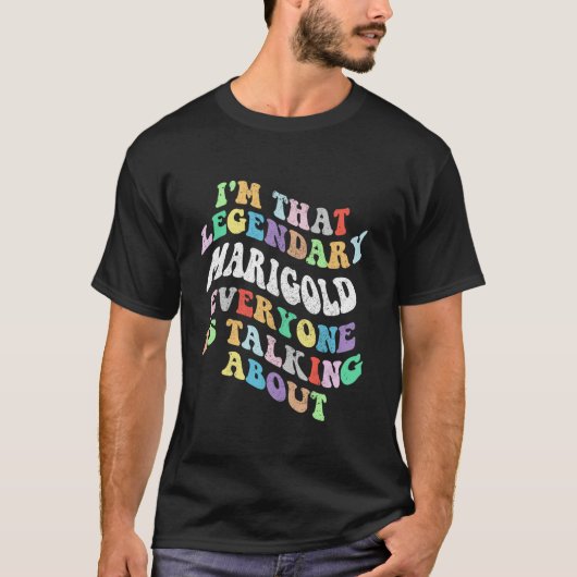 レトロGroovy Marigold個人名おもしろいMo Tシャツ (正面)