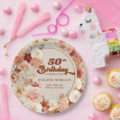 レトロgroovy terracotta burgundy 50th birthday ペーパープレート (パーティー)