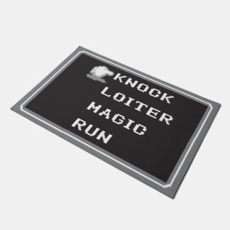 レトロRPGメニュードア・マット24" x 36" (8ビット) ドアマット