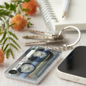 レトロT2オーディオテープ混載カセットパーソナライズされたK キーホルダー (正面右)