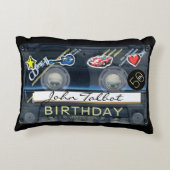 レトロT3 Audiotape 50th誕生日パーソナライズされた AP アクセントクッション (裏面)