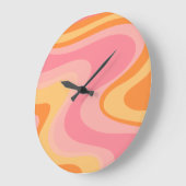 レトロVibe抽象芸術スワール60s 70sピンクとオレンジ ラージ壁時計 (傾斜)