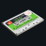 レトロW Audiotape DJ 80s 50th birthday Guest Book ゲストブック<br><div class="desc">古いホワイトオーディオテープ（オーディオカセット）と緑のラベルあなたの名前と日付でパーソナライズする。カスタマイズ可能な50th誕生日ゲストブック(懸命カバー)。レトロな透明音声テープと青い色のゲストブックの他のモデル。一致する誕生日招待状。彼のために忘れオーディオタープのコレクション全体を避けなさい。</div>