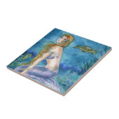 レニー・ラヴォワによるアクアマリンの潮の流れに夢を見る タイル (側面)