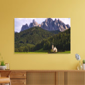 レヌイ2と呼ばれる美しい孤立した孤独な教会 キャンバスプリント (インサイチュ (リビング))