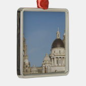 レバー建物、リヴァプール、イギリス メタルオーナメント (右)