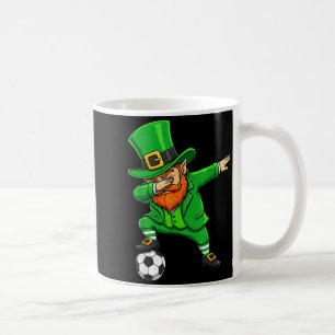 レプラコーン サッカー グリーン 聖パトリックの日 スポーツ メンズ コーヒーマグカップ