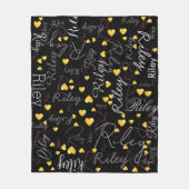 レプリケートされた名前のイニシャルと金ゴールドハートの黒 フリースブランケット (正面)