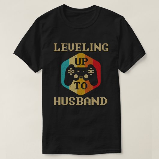 レベリングを夫の新郎に合わせるビデオゲーム Tシャツ (デザイン正面)