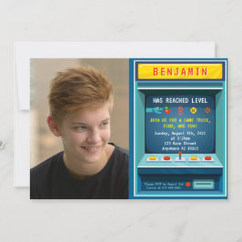 レベルアップアーケードゲーム写真誕生日パーティー 招待状